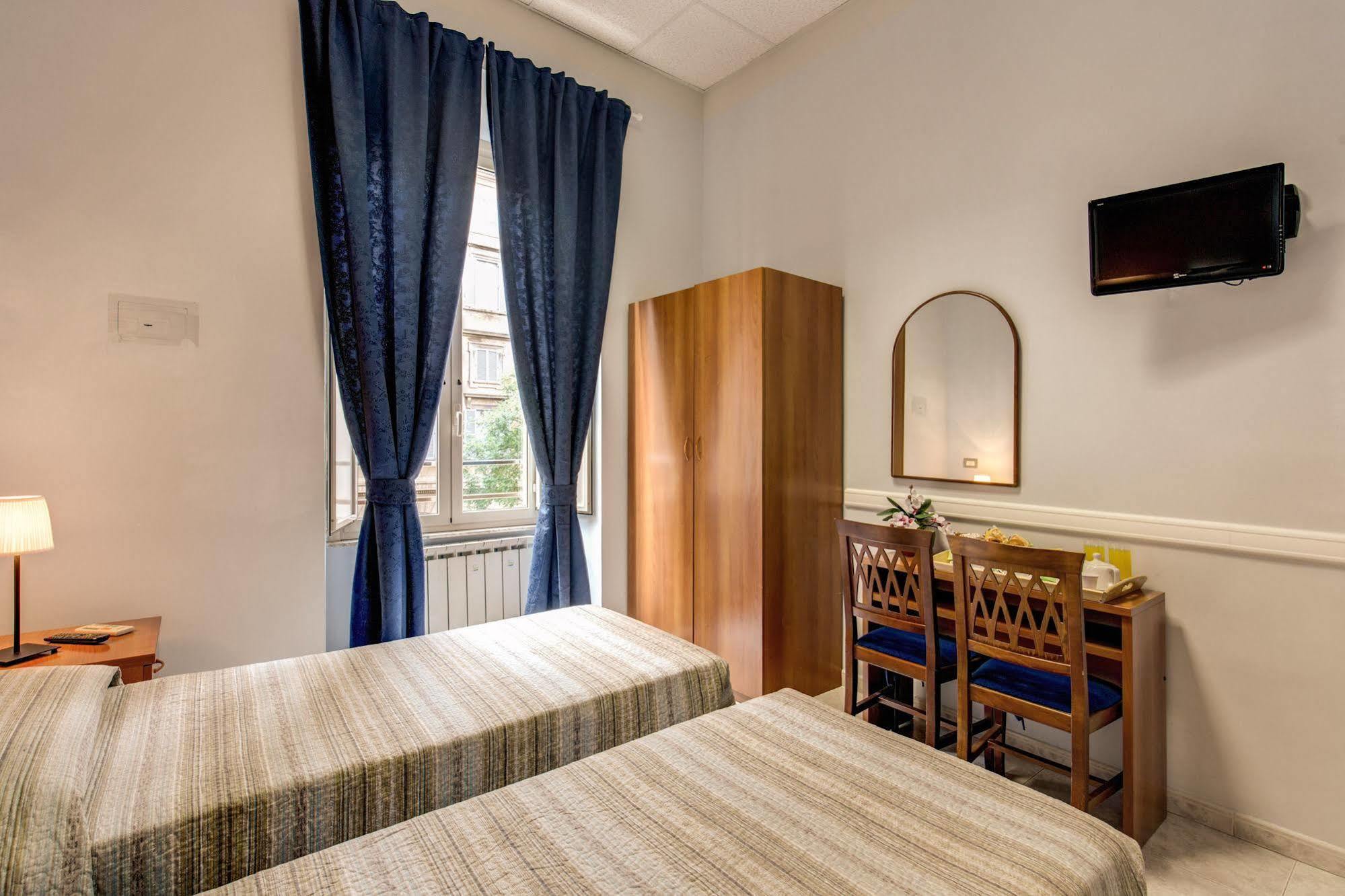 Salandra Roma Suite Exterior photo